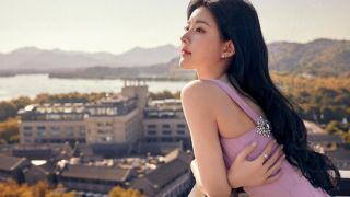 側顏,思穿,趙露,吊帶,勾勒,迷人 趙露思穿吊帶裙勾勒完美身材 側顏精致迷人