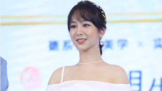 一襲,電鰻,盡顯,長裙,紫紅,女神 電鰻號|女神楊紫紅毯造型，一襲長裙盡顯魅力！